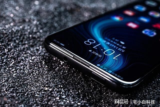 曲面屏手机膜，科技革新下的屏幕保护艺术新境界