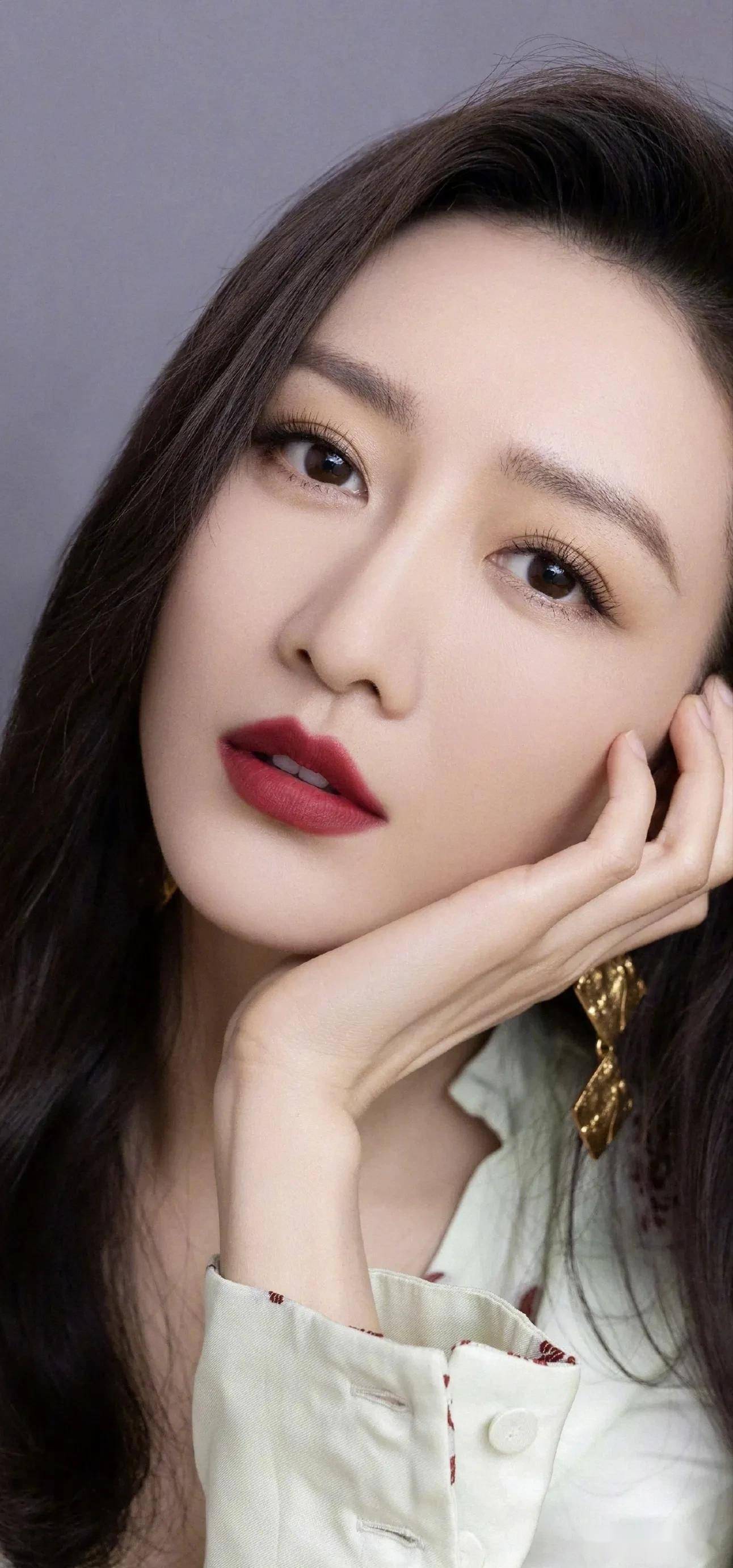 苹果手机高清全屏美女壁纸的魅力与吸引力