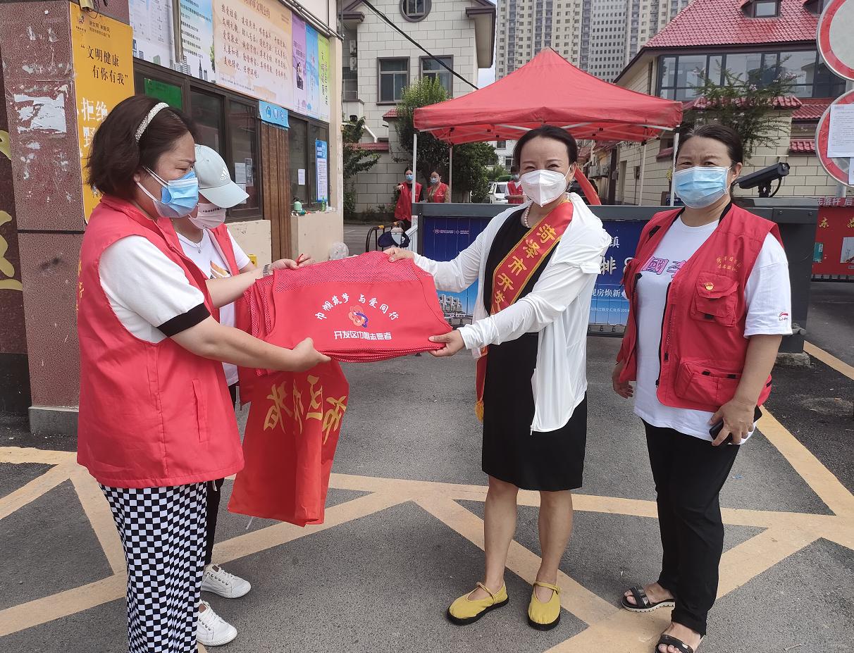 疫情开放背后的深度剖析，政策、经济、社会因素交织下的决策考量