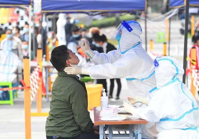 重庆疫情，与时间赛跑的防控之战