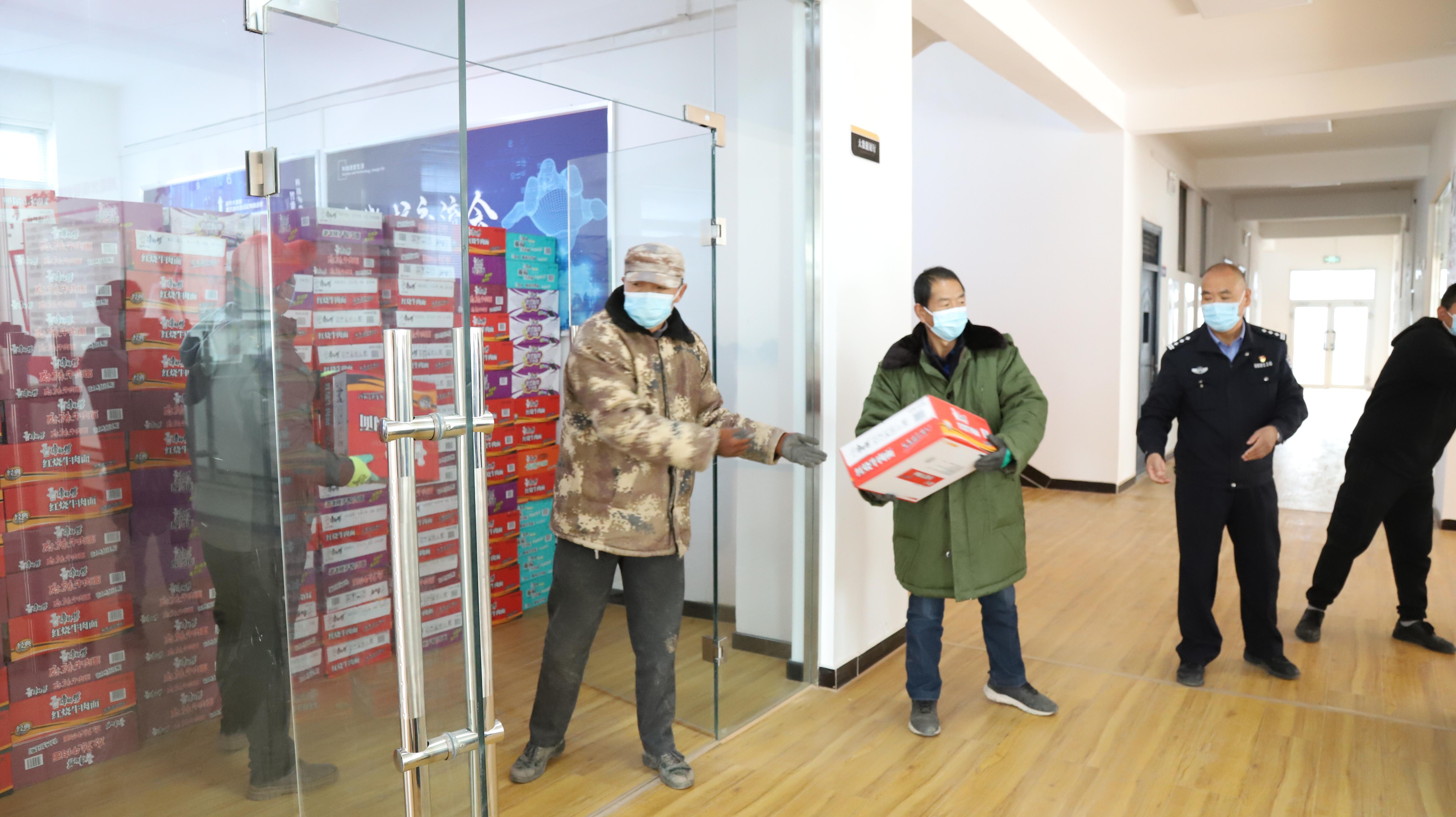 疫情期间的抖音暖心力量，最火背景音乐中的旋律与希望