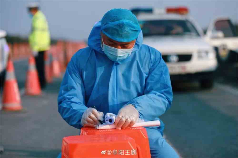 疫情下的温暖瞬间，免费下载正能量疫情图片，传递希望与爱