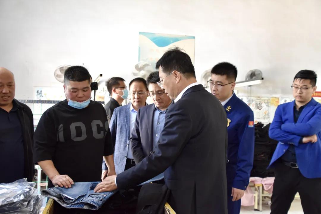 新冠疫情阴影下的死亡数字，官方通报的深度剖析