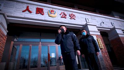 众志成城，共克时艰，全民抗击疫情的坚韧与希望