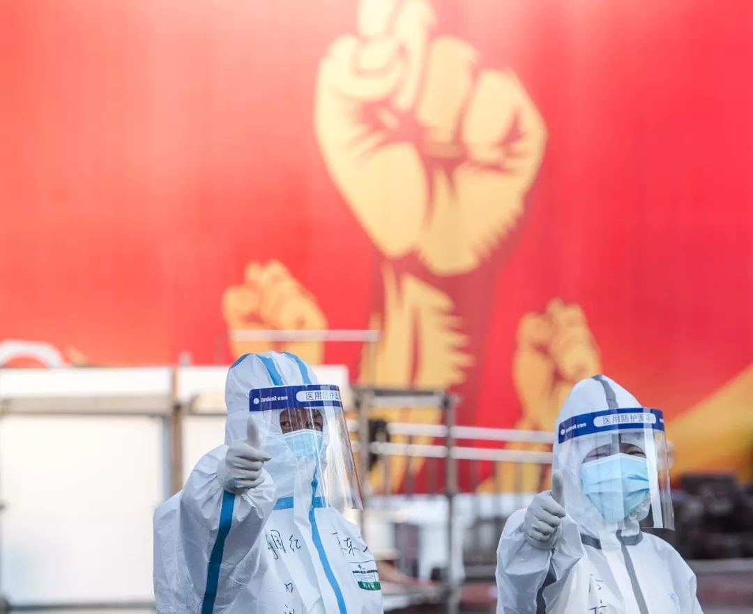 疫情下的中国，生命之重与民族之韧的坚韧展现