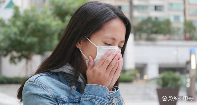 笑中带泪的小阳之旅，疫情期间的特殊感冒体验