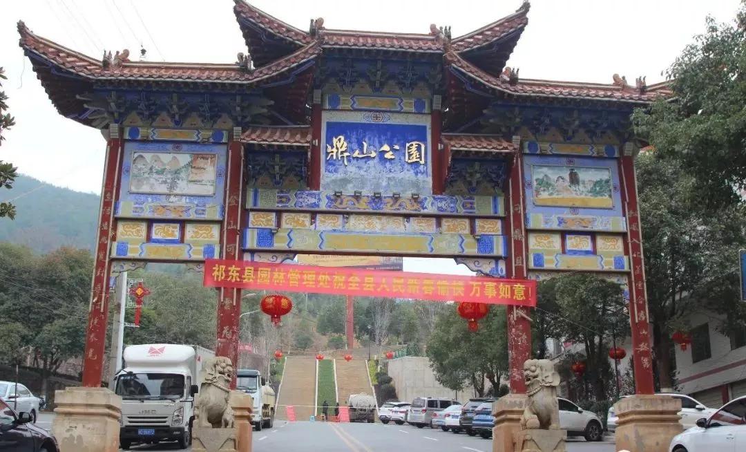 疫情下的温暖，感人故事传递人间真情