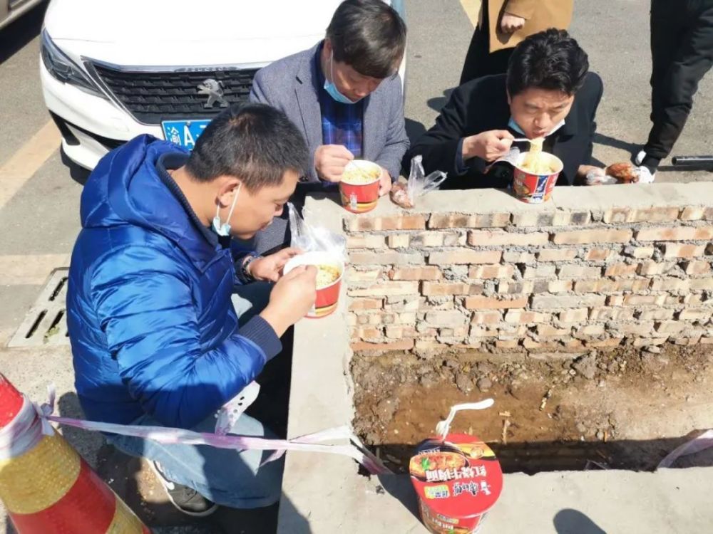 疫情下的温暖瞬间，触动心灵的感人故事