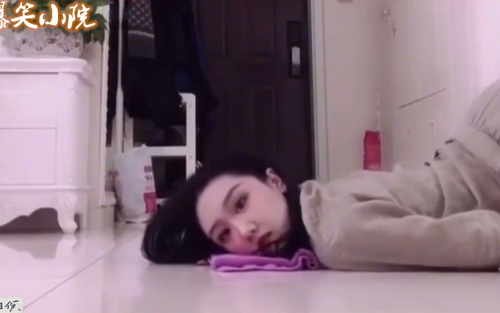 疫情居家隔离的欢乐时光，搞笑视频的温暖力量