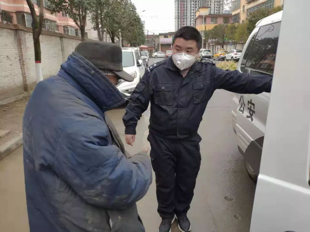 疫情下的温暖，不期而遇的感动瞬间