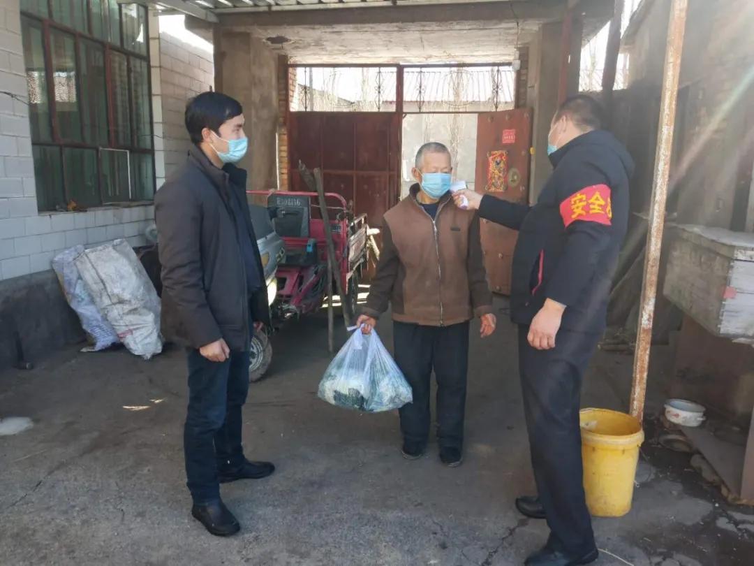 疫情中的温暖瞬间，众志成城，共克时艰