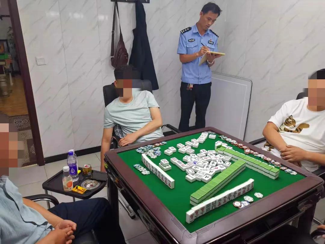 打麻将老是输是有什么猫腻吗（打麻将老输怎么回事儿?）